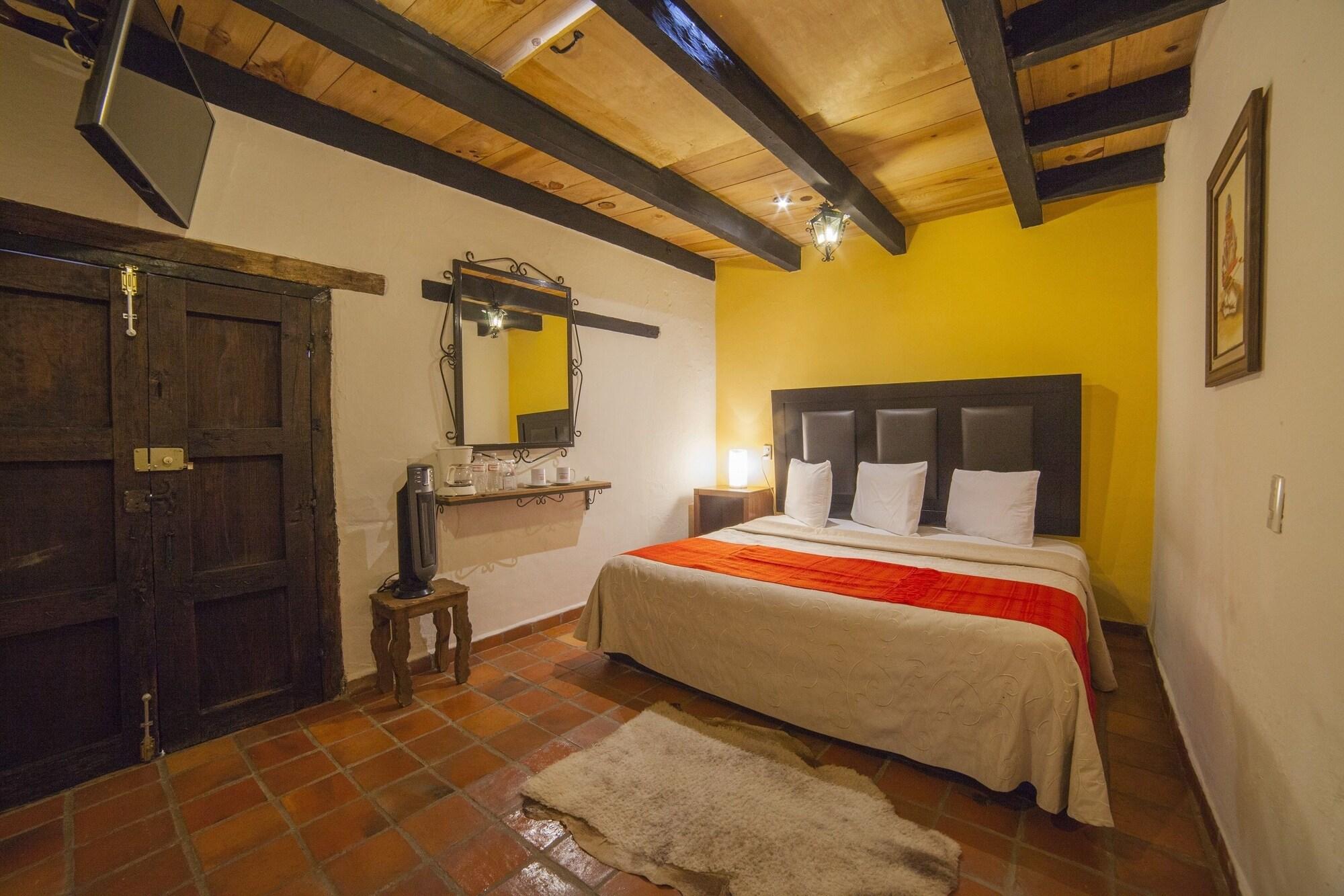 Hotel Adobe Y Teja San Cristobal de las Casas Exterior photo
